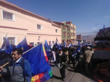 Recorren las calles desde temprano.