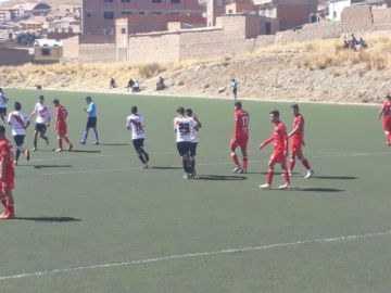 El equipo de la banda roja ganó.
