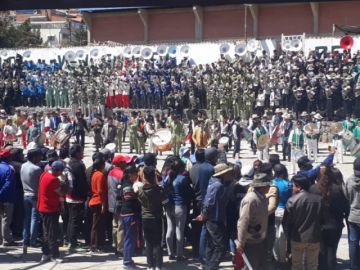 Se desarrolla en el Campo Marte.