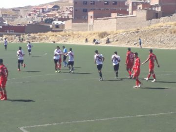 El equipo de la banda roja ganó.