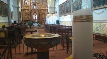Se espera el inicio de la misa.