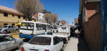 Congestionamiento vehicular en la h Players y Universitaria