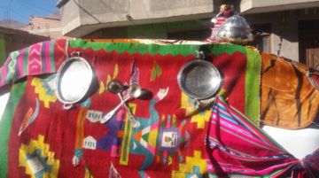 Hay cargamentos con platería.