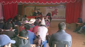 Las mesas buscan solucionar el conflicto.