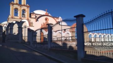 La misa estaba programada para las 08:00.