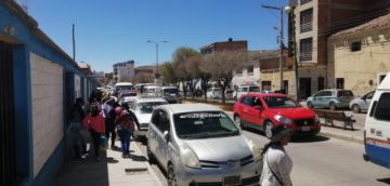 Congestionamiento vehicular en la h Players y Universitaria