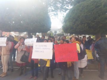 Llegaron hasta el centro citadino con su protesta.