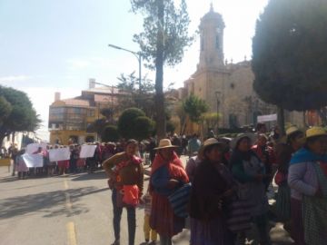 Llegaron hasta el centro citadino con su protesta.