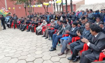 El acto central realizado en la plaza Zampa.