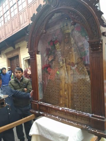 Altar de la familia Martínez en la calle Linares.