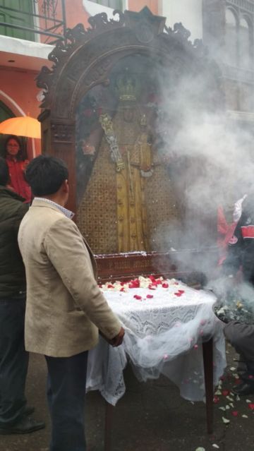 Primer altar de la familia Castillo