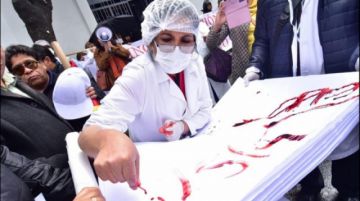 Gobierno y médicos de Bolivia dialogarán hoy en Cochabamba