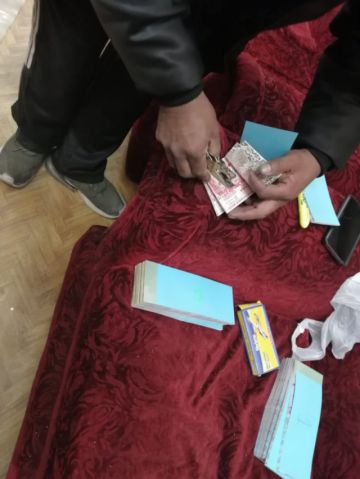 El punto de venta es en la secretaría del colegio Pichincha.