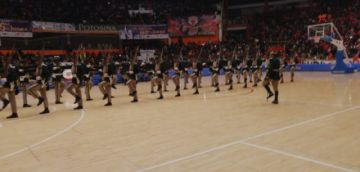Desfile militar en el entretiempo