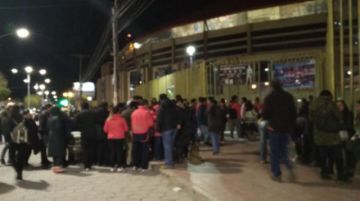 Las entradas para la final se revenden en Bs 50