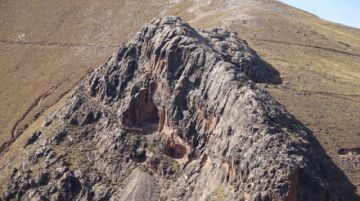 Una ciudad  de piedra se halla cerca de Potosí