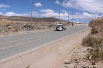 El piloto potosino durante la competencia.
