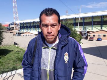 El DT lila.