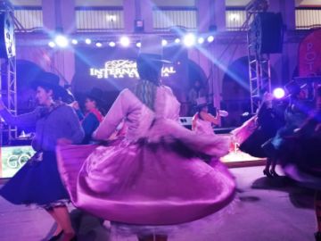 El Ballet Sentimiento Boliviano.
