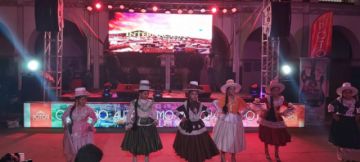 El Ballet Sentimiento Boliviano.