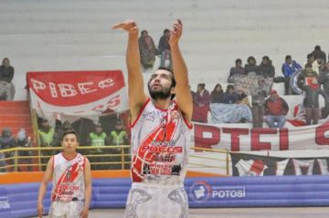 Cristian Camargo jugará la Sudamericana. 