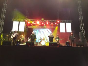 Llajtaymanta ya está en el escenario.