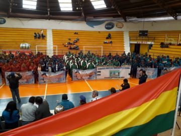 Se inauguró el evento.