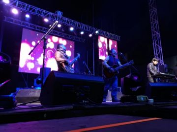 Generación Rock abre el espectáculo.