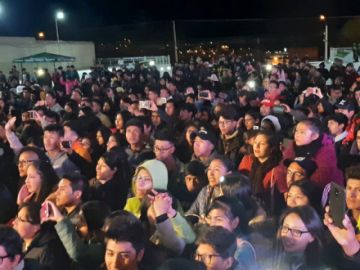 Bonny Lovy está en escena en el campo ferial