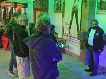 Una visita previa a los ambientes del centro cultural.