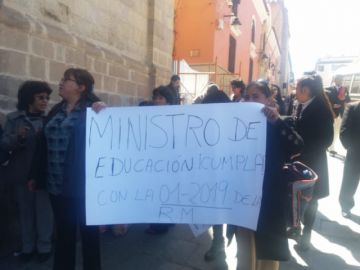 Tuvieron un mitin en la Plaza 10 de Noviembre