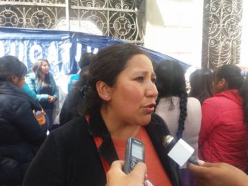 La junta escolar se movilizó esta mañana.