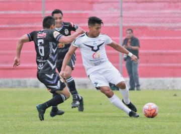 El partido se jugó en el estadio "Gilberto Parada", de Montero.
