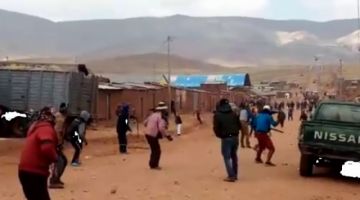 Comunarios de Ayoma se enfrentan con sus similares de Tomaycuri.