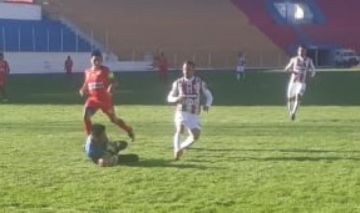 Ya se juega el segundo tiempo.