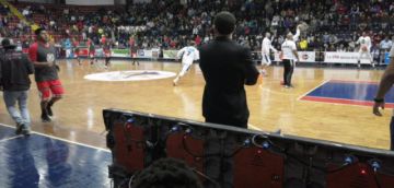 En el coliseo.