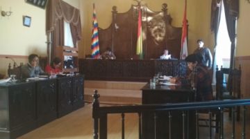 Se reinicia la sesión ordinaria del Concejo Municipal.