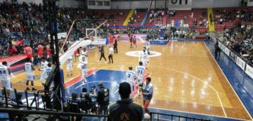 En el coliseo.