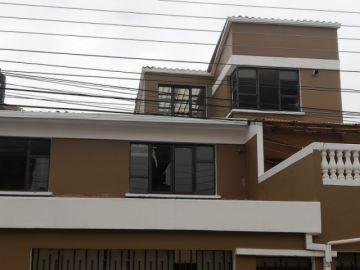 Reportaron daños materiales y personales.