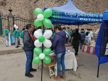 Buscan difundir la importancia del cuidado de la salud oral.