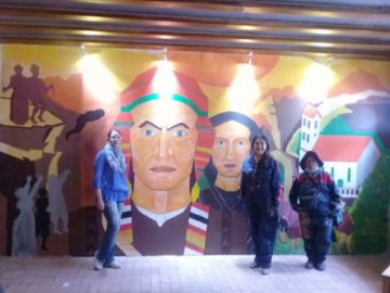 El mural de homenaje a Tomás Katari en Quila Quila.