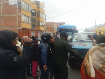 Los comerciantes comenzaron a apostarse desde temprano.