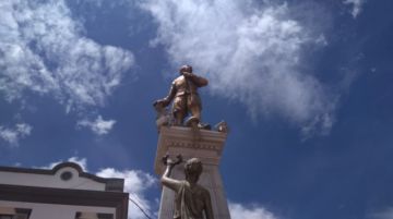 El cielo a mediodía.