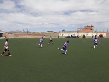 Juegan en San Juan.