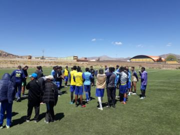 Entrenan en Cantumarca.