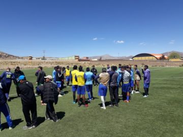 Entrenan en Cantumarca.