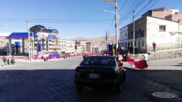 Perjudican el tráfico vehicular.