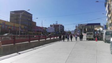 Perjudican el tráfico vehicular.