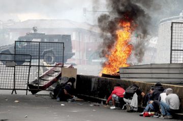 QUITO. La circulación de las tanquetas es una constante desde el fin de semana.