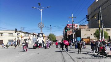 Los bloqueos anularon el tráfico en el centro citadino.